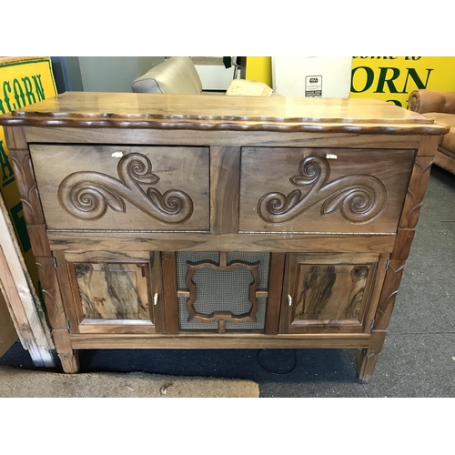 6 - VERY UNUSUAL 1955 CABINET BY PORTEJIO WITH CARVED BONE HANDLES WITH RECORD PLAYER AND RADIO INSIDE -... 