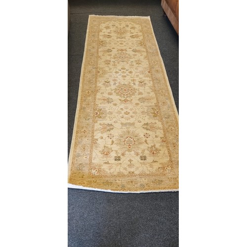 626 - PATTERNED AFGHAM RUNNER - 90CMS X245