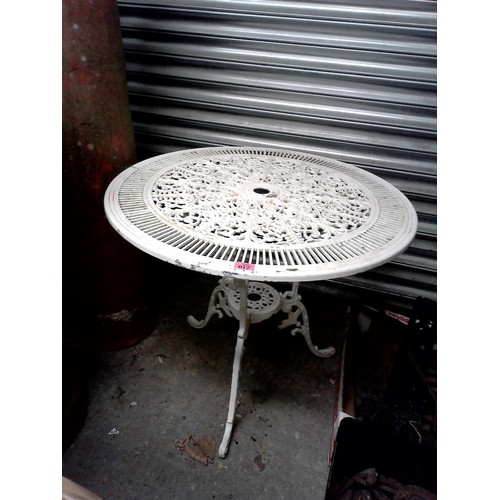 17 - METAL VINTAGE GARDEN TABLE - 80CMS D - COLLECTION ONLY OR ARRANGE OWN COURIER