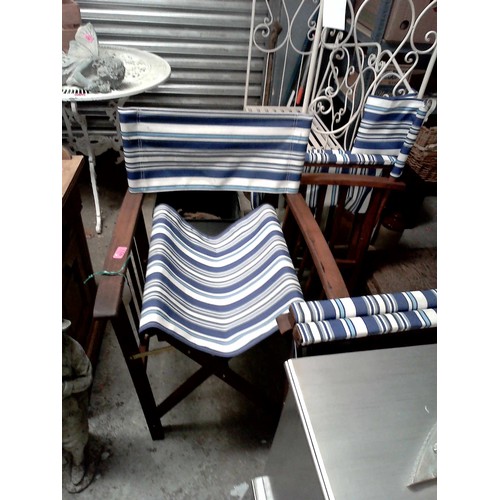 21 - 3 X FOLDING CANVAS CHAIRS ON WOODEN FRAMES - COLLECTION ONLY OR ARRANGE OWN COURIER