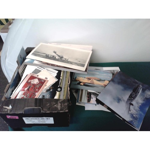 24 - BOX OF MAINLY AIRCRAFT EPHEMERA INC WARTIME PHOTOS ETC - APPROX 200 PHOTOS