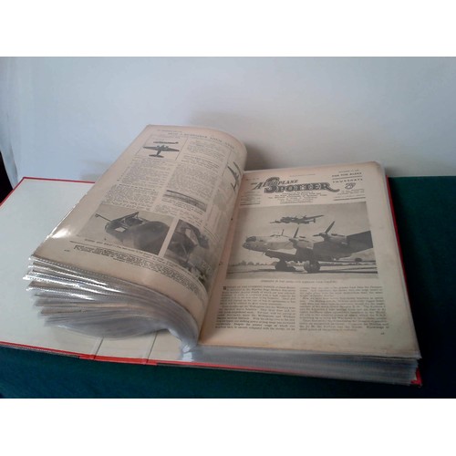 158 - COLLECTION OF 1940S AIRPLANE SPOTTER MAGAZINES - APPROX 60