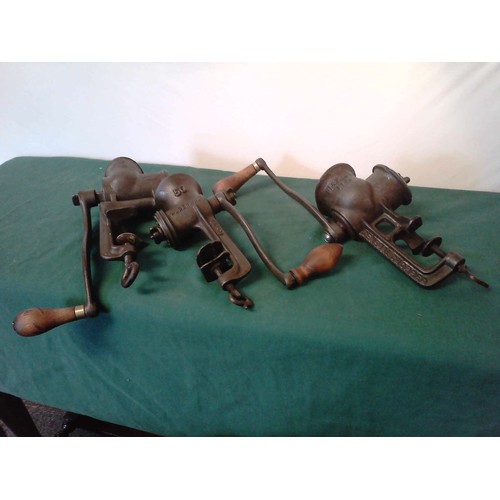 7 X VINTAGE KITCHEN MINCERS