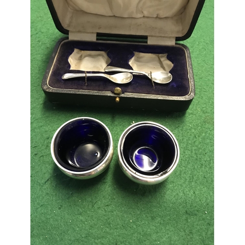 126 - CASED PAIR OF SILVER SALTS WITH A PAIR OF EPNS SALT SPOONS