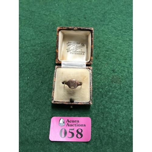58 - EARLY 10K GOLD SIGNET RING - 1.1GRMS - BOX FOR DISPLAY ONLY