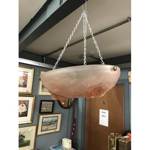 189 - PRETTY VINTAGE PINK GLASS HANGING LIGHT SHADE - 35CMS DIAM