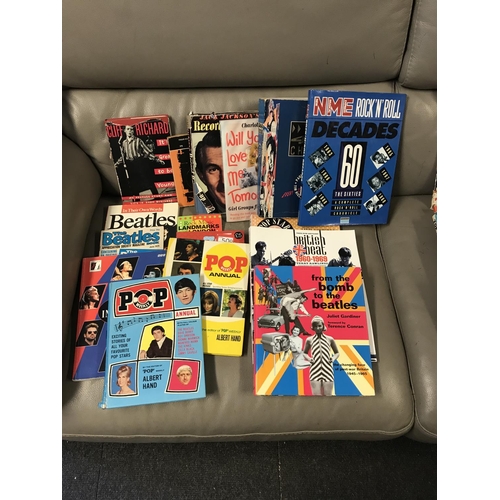 204 - BOX OF APPROX 40 MUSIC RELATED BOOKS