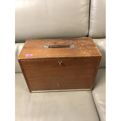 276 - VINTAGE TOOL CHEST WITH 8 DRAWERS & SOME TOOLS WITH LOCKING FRONT