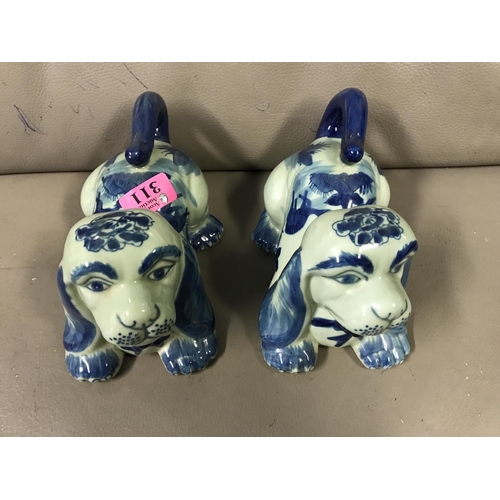 311 - PAIR OF ORIENTAL STYLE DOGS - 22CMS LENGTH