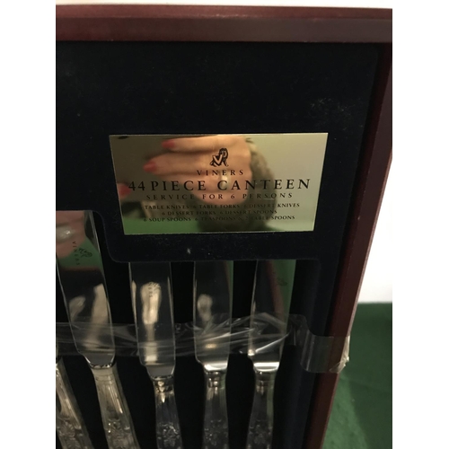 332 - CASED SET OF VINERS CUTLERY 44 PIECE 