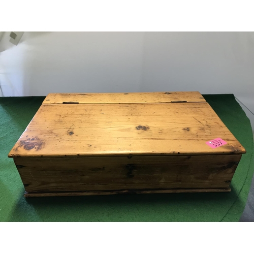 557 - WOODEN BOX WITH ADVERTISING INSIDE - 42CMS X 27CMS X 11CMS