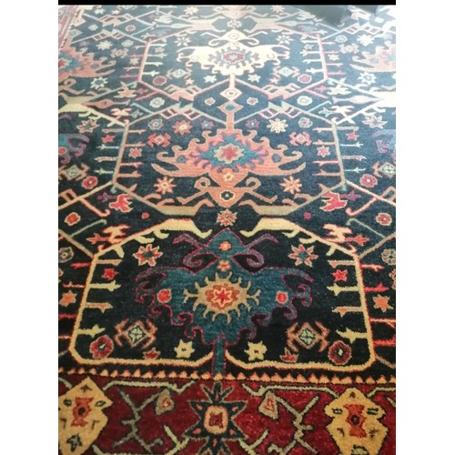 780B - VERY LARGE PATTERNED NEW RUG - APPROX 10FT X 8FT