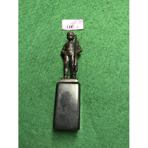 64 - BRONZE STATUE OF A CHIMNEY SWEEP - 15CMS H