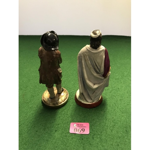 69 - 2 X VINTAGE CERAMIC FIGURES - 17CMS H