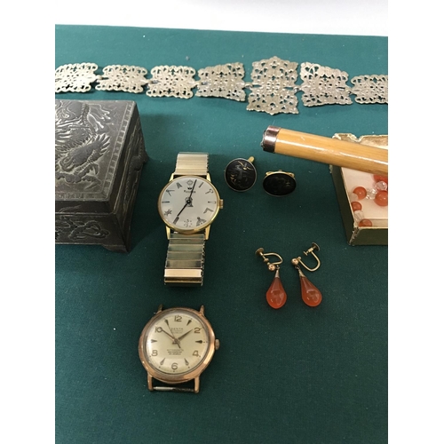 734 - BOX OF ASSORTED ITEMS INC VINTAGE NECKLACE, NURSES BELT, BURBERRY UMBRELLA HANDLE ETC