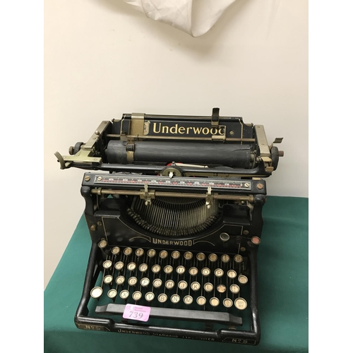 739 - VINTAGE UNDERWOOD 