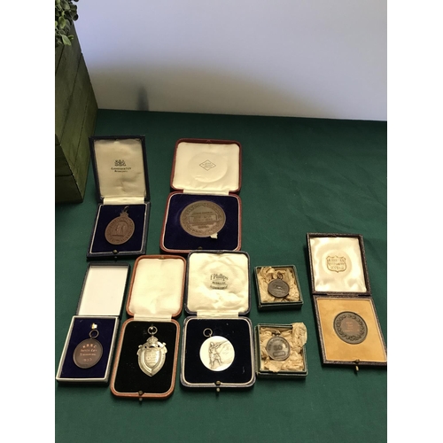 153 - QTY OF RIFLE SHOOTING / SPORTS MEDALS INC MILITARY & INC 1 X SILVER