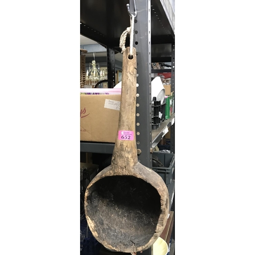 652 - EARLY WOODEN WATER LADLE