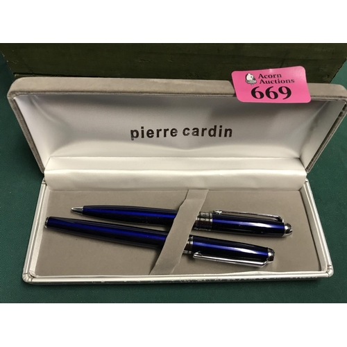 669 - BOXED PIERRE CARDIN PEN SET