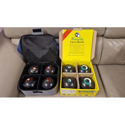 696 - BAG OF HENSELITE LAWN BOWLS & BOX OF HESSELITE LAWN BOWLS