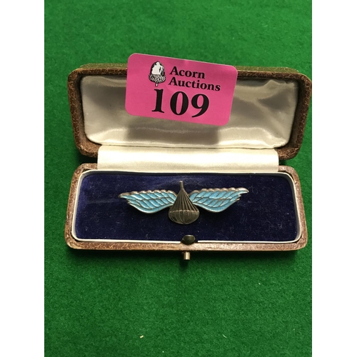 109 - STUNNING SILVER & ENAMEL PARACHUTE REGIMENT BROOCH - BOX FOR DISPLAY PURPOSE ONLY