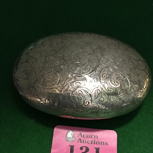 131 - BEAUTIFUL VINTAGE SILVER HALLMARKED OVAL LIDDED TOBACCO BOX - 9CMS X 7CMS - WEIGHT APPROX 64GRMS