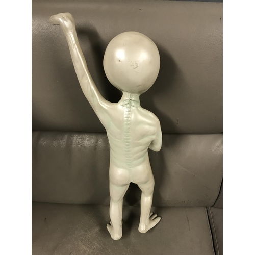 392 - PART OF UNUSUAL RESIN MODEL OF AN ALIEN FROM A FAIRGROUND 