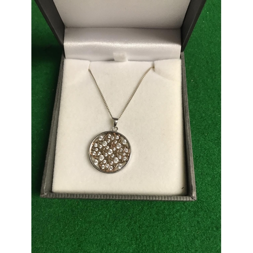 277 - VERY PRETTY 925 SILVER NECKLACE