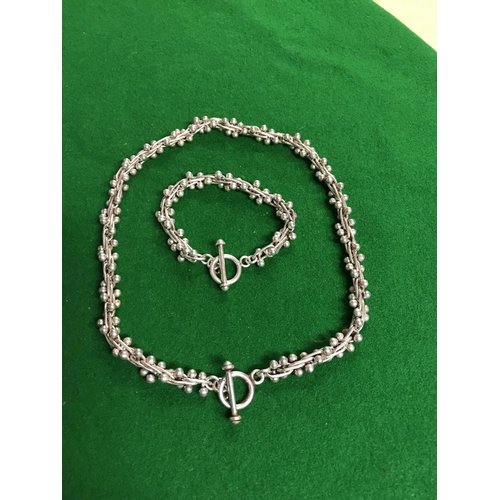 84 - BEAUTIFUL 925 SILVER MATCHING NECKLACE AND BRACELET MADE UP OF TWISTED BALLS WITH A NICE CHUNKY CLAS... 