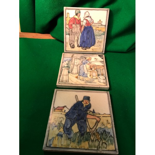 105 - VINTAGE UNMARKED POOLE POTTERY DUTCH SCENE TILES