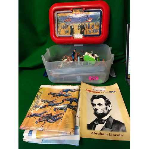 224 - BOX OF THE AMERICAN CIVIL WAR PLASTIC FIGURES & MAPS ETC