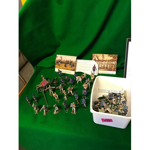 238 - QTY OF VINTAGE PLASTIC AMERICAN CIVIL WAR SOLDIERS ETC