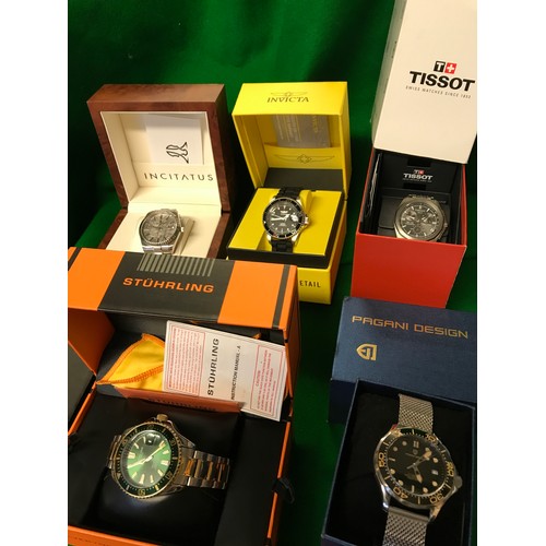 557 - 5 X BOXED GENTS WATCHES - WATCHES ANE CLOCKS ARE N OT TESTED