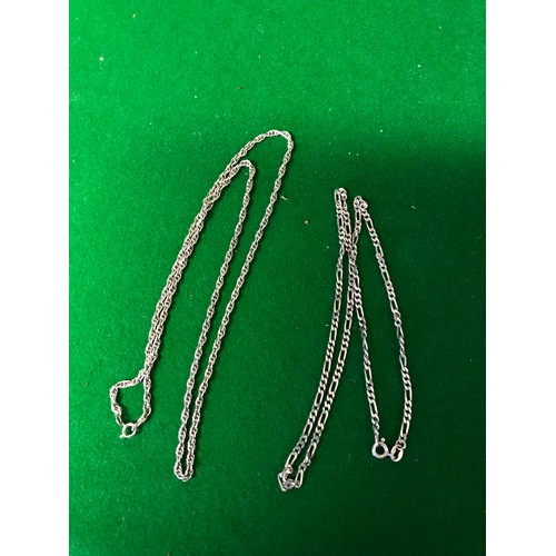 122 - 2 X SILVER CHAINS