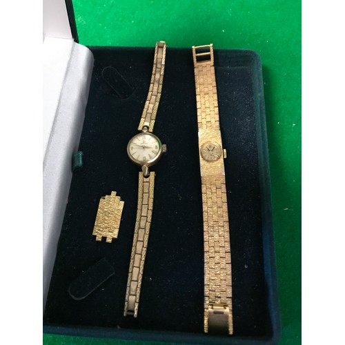 128 - VINTAGE LADIES OMEGA WRIST WATCH - CLASP BROKEN ON STRAP & VINTAGE LADIES ACCURIST 17 JEWELS WRIST W... 