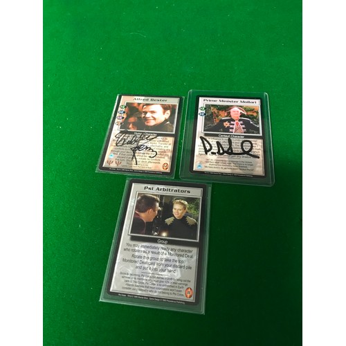 158 - LARGE QTY OF VARIOUS STAR TREK, BABYLON 5, ROCK CARDS, WWE COLLECTORS CARDS -APPROX 1000