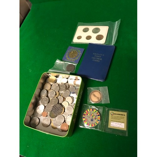 210 - SMALL BOX OF MIXED COINS