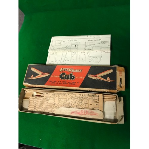 213 - BOXED VINTAGE KEILKRAFT CUB GLIDER WITH 20