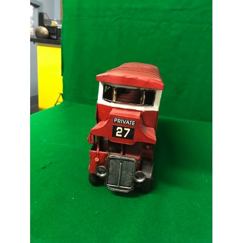 215 - MODEL METAL BUS - 33CMS LONG