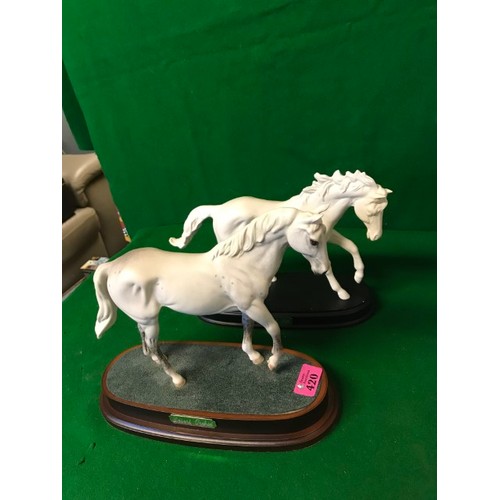 420 - 2 X BESWICK HORSES ON PLINTHS - SPIRIT OF LIFE & DESERT ORCHID - APPROX 20CMS & 23CMS H