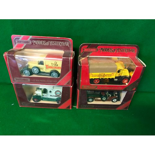 557 - 12 X BOXED MODELS OF YESTERYEAR DIECAST VEHICLES