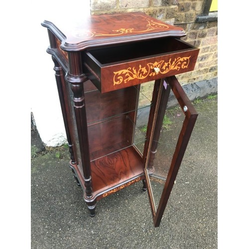 9 - BEAUTIFUL ROSEWOOD VENEERED  PIER / DISPLAY CABINET WITH ORNATE INLAY. GLASS SIDES AND DOOR & 2 GLAS... 