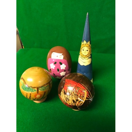 617 - 4 X SETS OF NESTING DOLLS