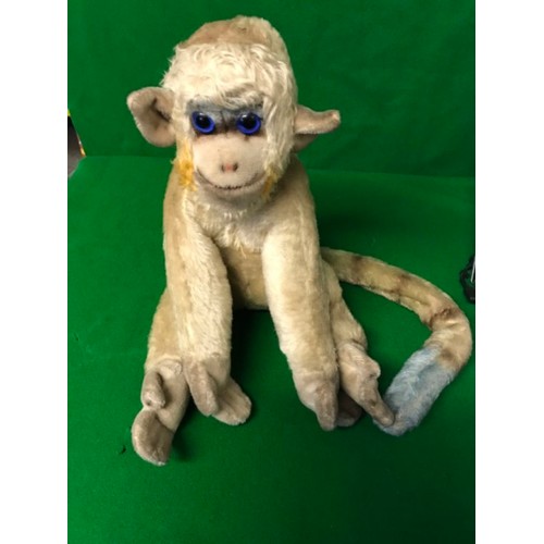 623 - LOVELY VINTAGE STEIFF MUNGO MONKEY FROM THE 60s - SITS AT 30CMS H - NO STEIFF BUTTON OR LABEL