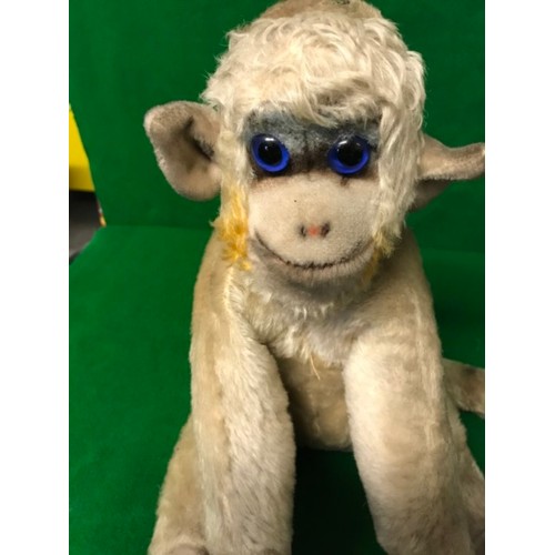 623 - LOVELY VINTAGE STEIFF MUNGO MONKEY FROM THE 60s - SITS AT 30CMS H - NO STEIFF BUTTON OR LABEL