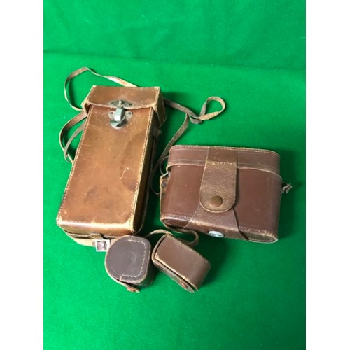 655 - VINTAGE CASED AGFA ISOLTTE GERMAN MADE CAMERA & CASED FOTH CAMERA & 2 X CASES OF ASSORTED LENS