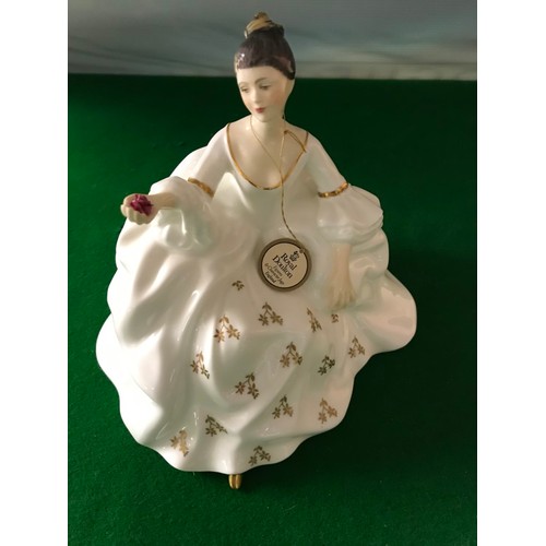 761 - ROYAL DOULTON FIGURE 