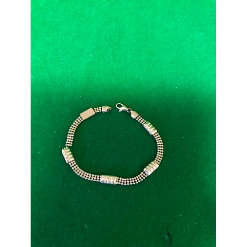 895 - 9CT BRACELET - BROKEN - SCRAP - 6.9GRMS