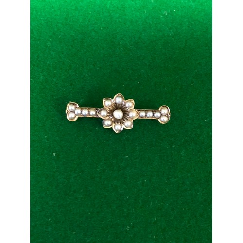 899 - VICTORIAN TESTED 15CT GOLD PEARL BROOCH