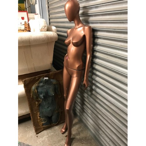 128 - FULL SIZE FLOOR STANDING SHOP MANNEQUIN - 180CMS H - COLLECTION ONLY OR ARRANGE OWN COURIER